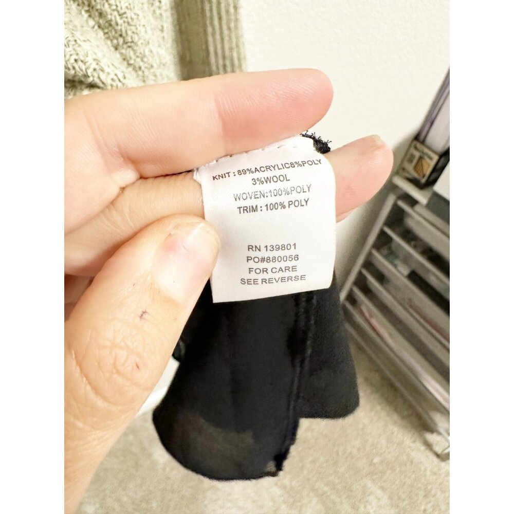 Zero Degrees Celsius Split Back Bow Tunic Sweater… - image 5